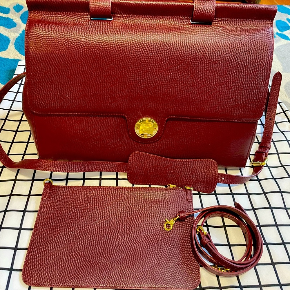 JEMMA | EMMA 39 in Bordeaux. Good used condition